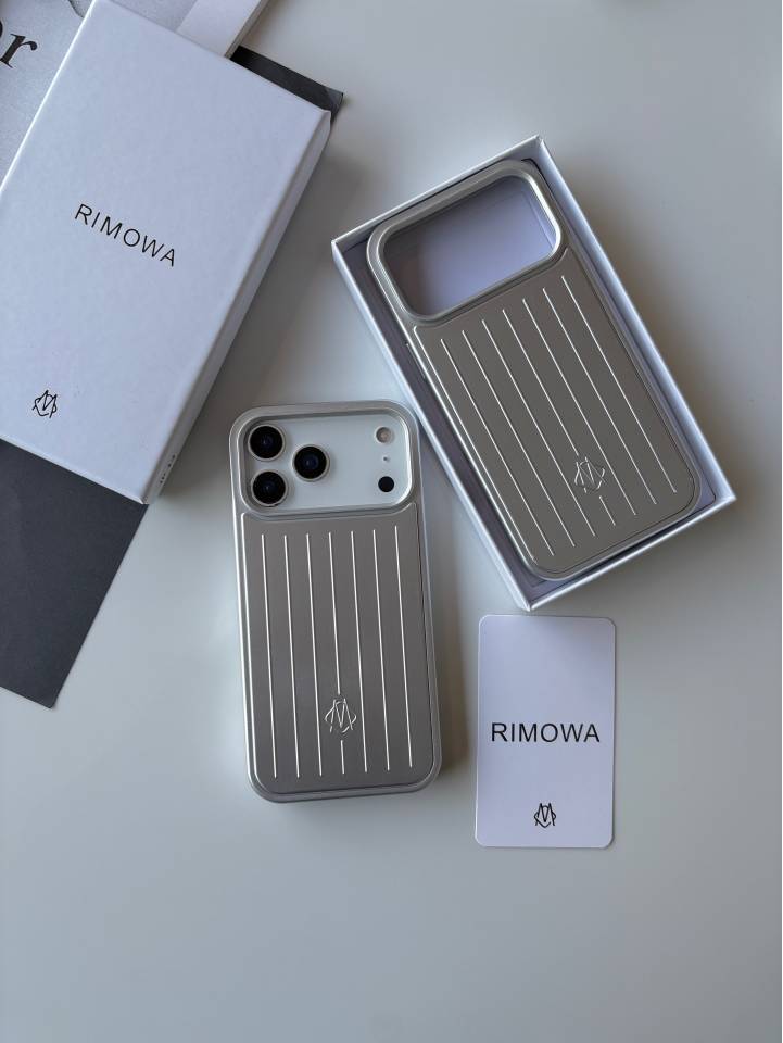 قاب RIMOWA مخصوص سری ۱۳ تا ۱۷ آیفون